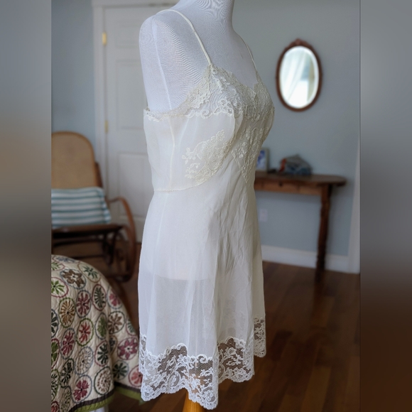 Vintage La Grande Maison De Blanc Paris FloralLace Nightie Lingerie Slip Dress - Picture 3 of 6